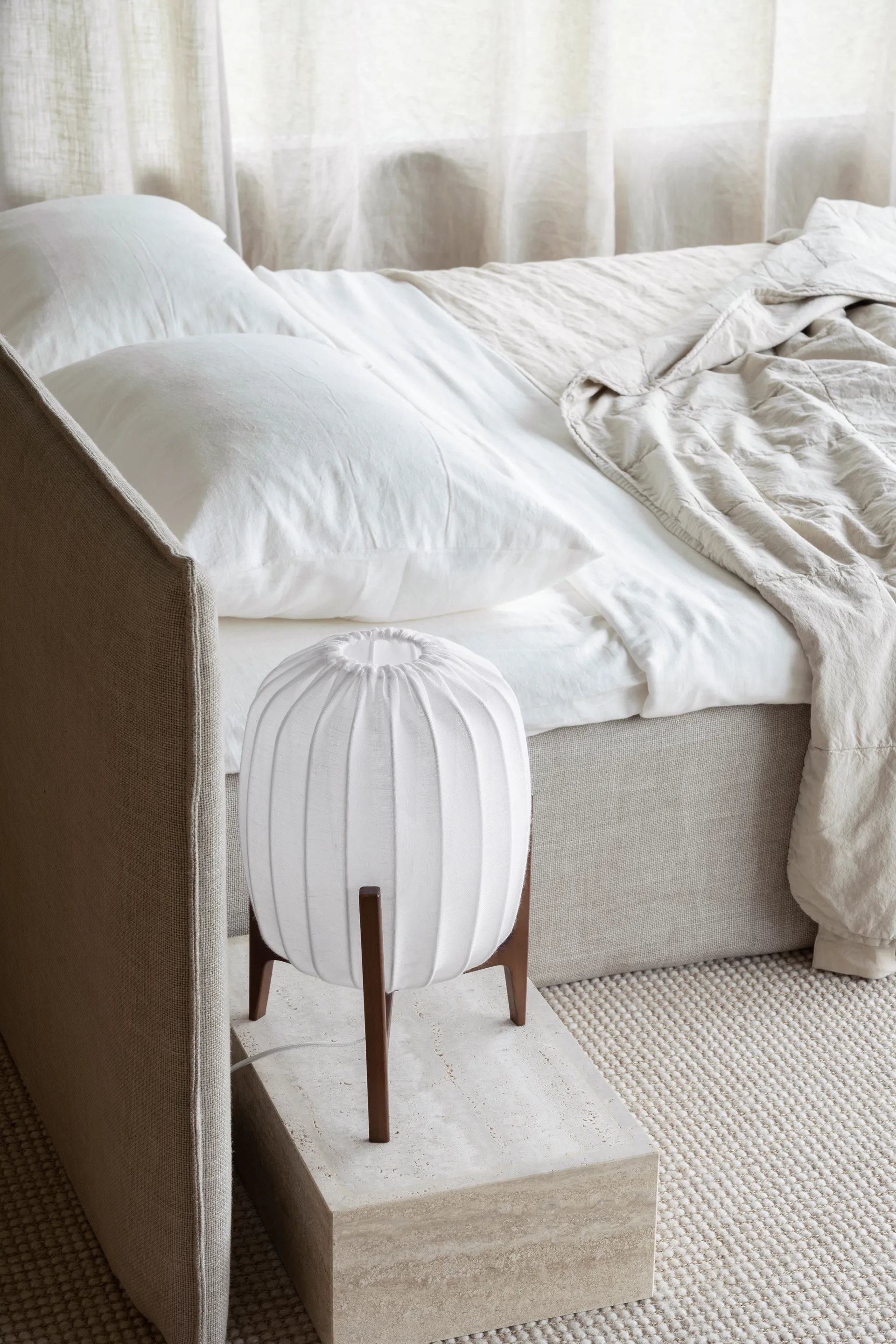 Prisma 台灯, Dark ash-白色 Watt & Veke