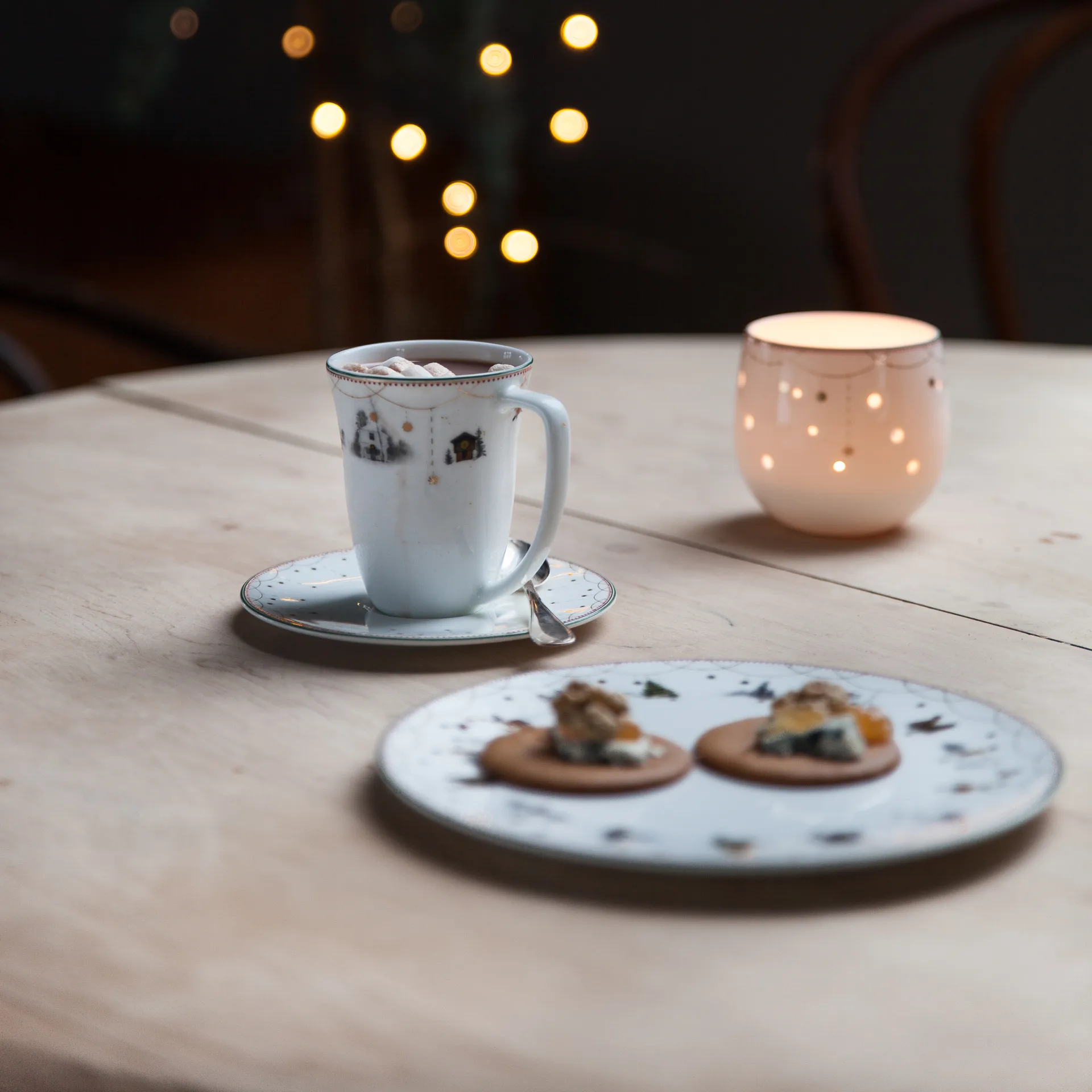 Julemorgen 盘子, Ø20 cm Wik & Walsøe