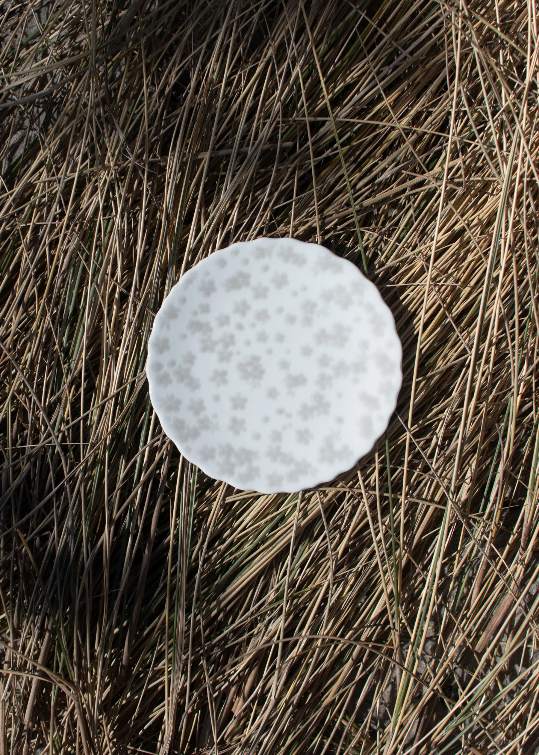 Slåpeblom 盘 Ø13cm, 灰色 Wik & Walsøe