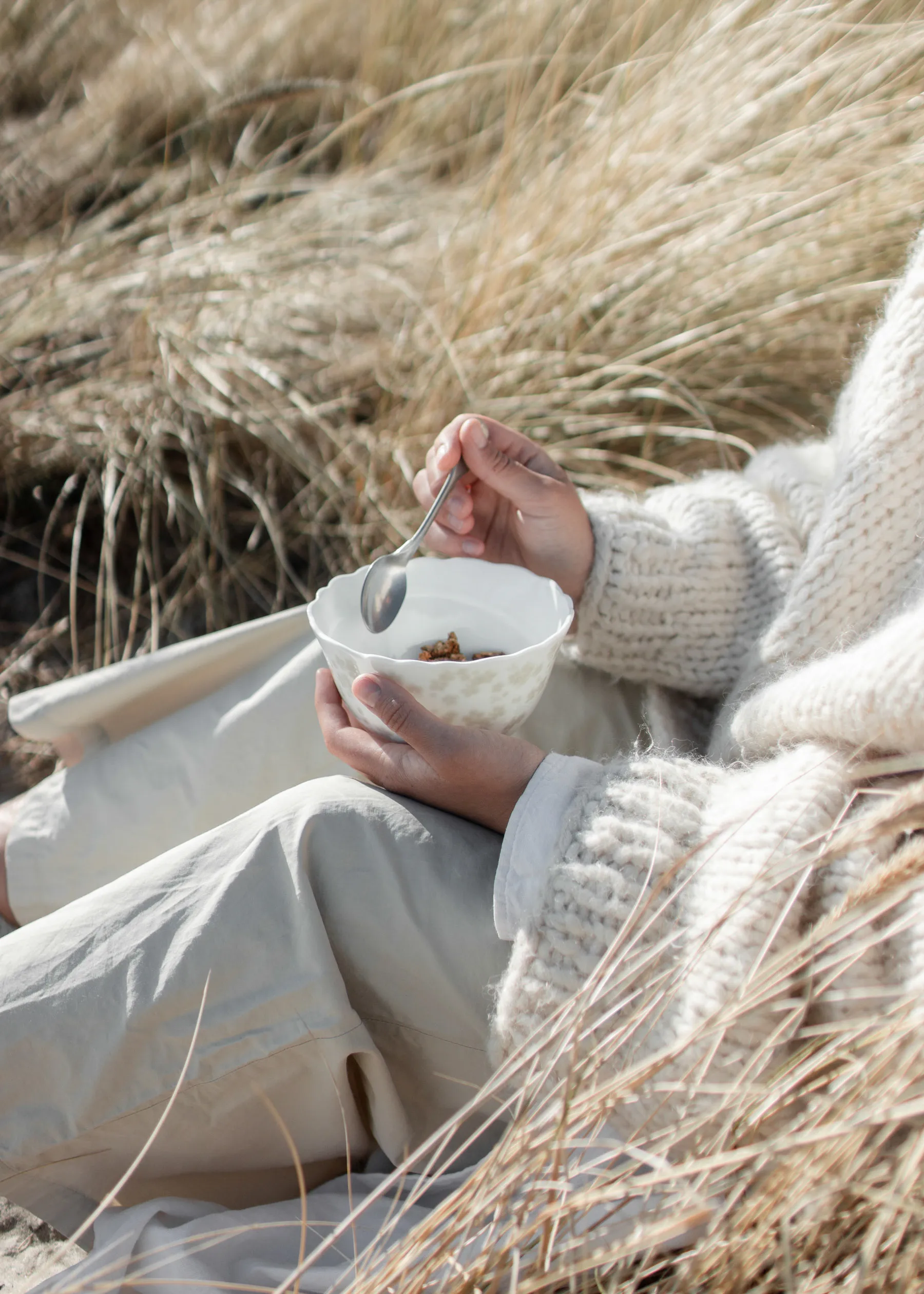 Slåpeblom 碗 Ø14 cm, 灰色 Wik & Walsøe