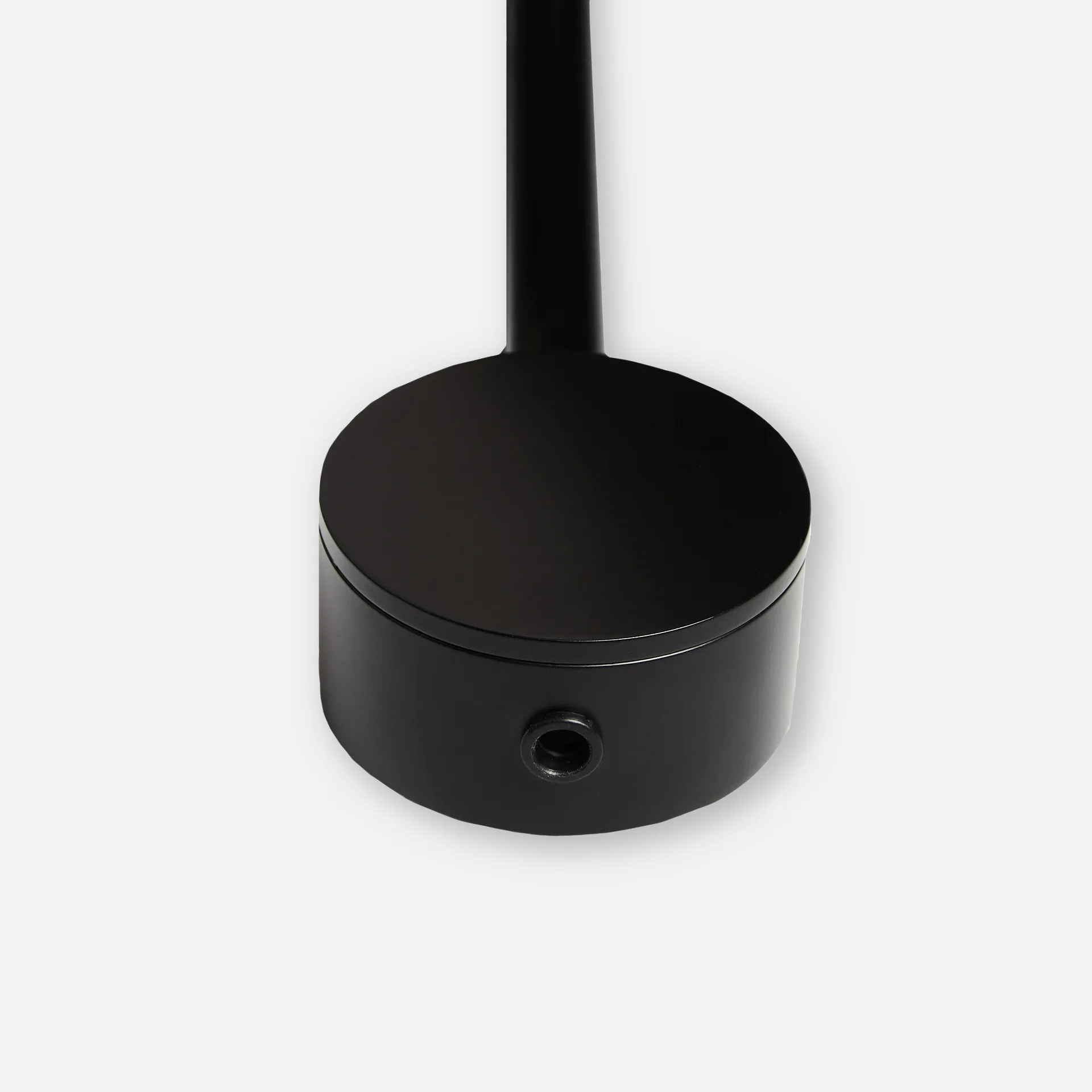 Cono 壁灯, 黑色 Woud