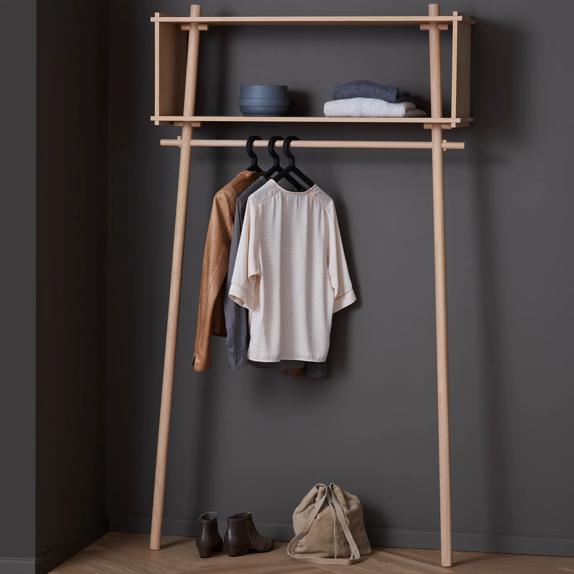 Illusion 衣架/架子, 三件套装, 黑色 Woud