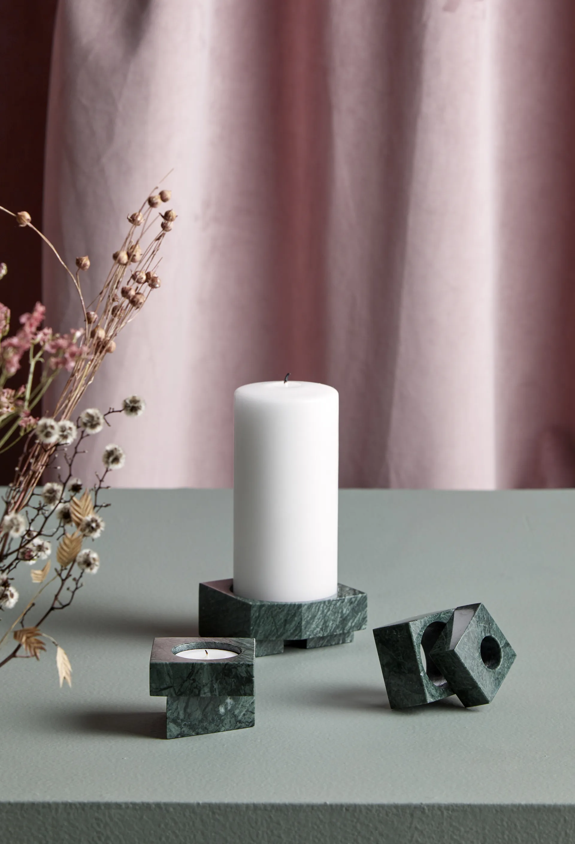 Jeu de dés 3 立式烛台/摆件 大理石, 绿色 Woud