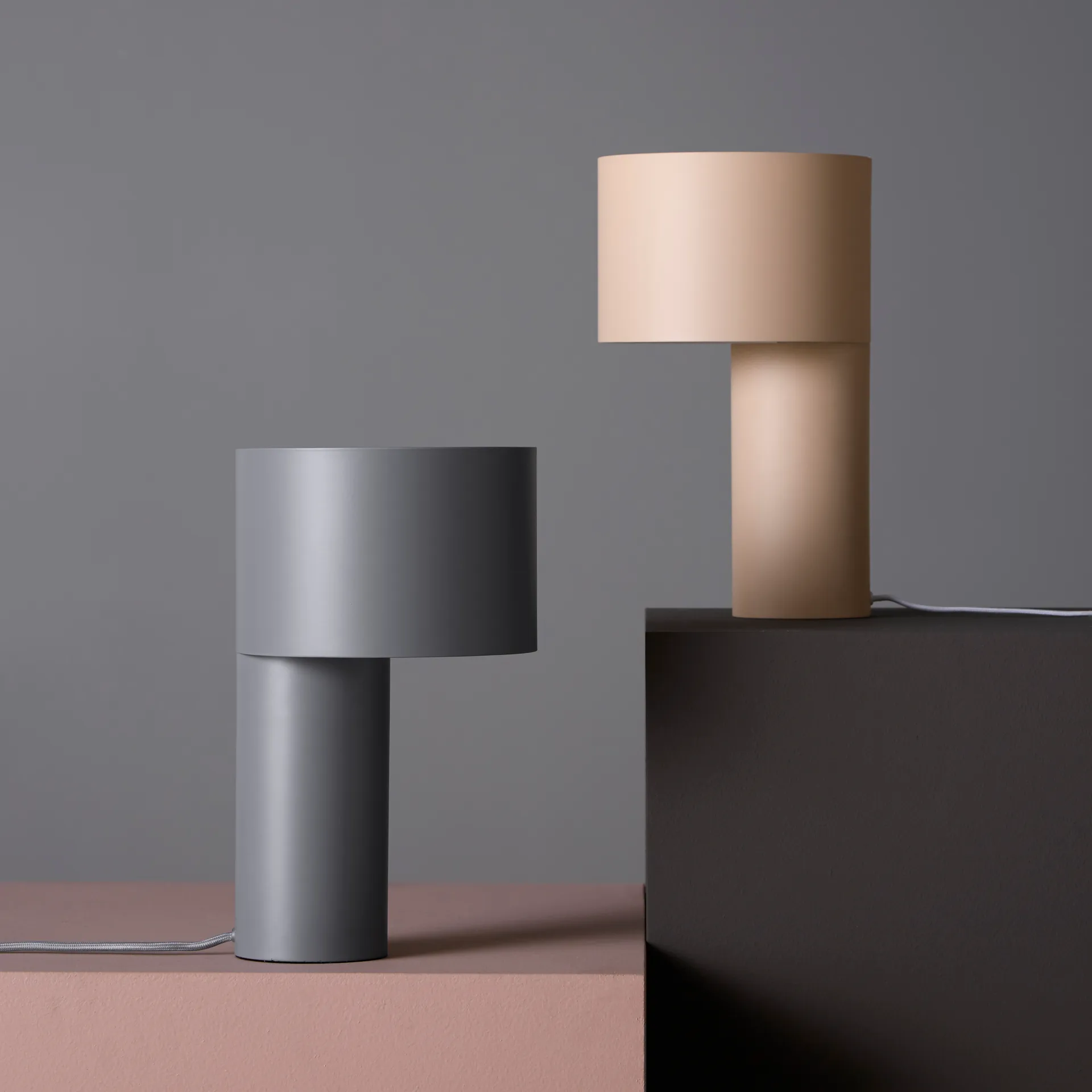 Tangent 台灯, 灰色 Woud