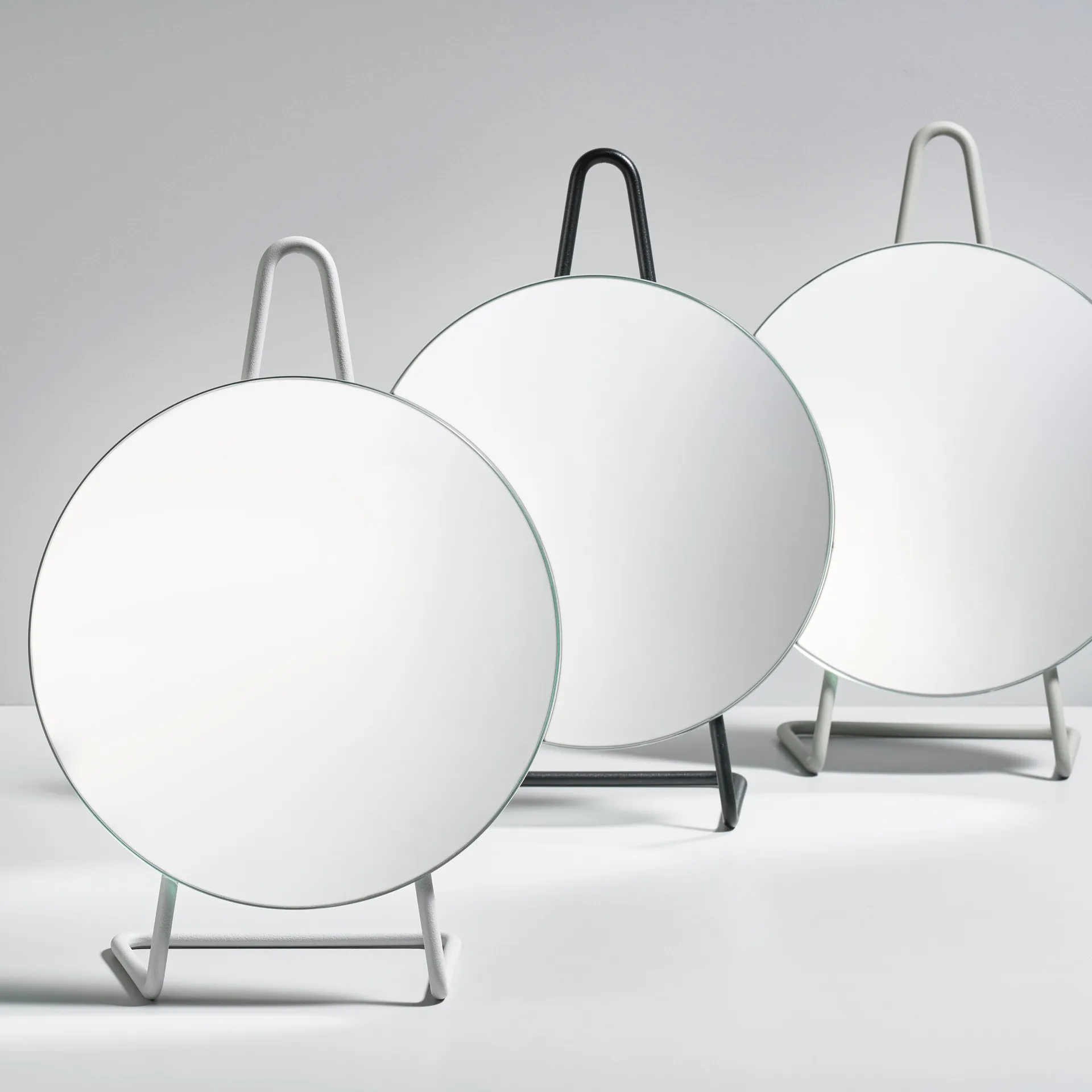 A-Mirror table top mirror 桌面镜, 黑色 Zone Denmark