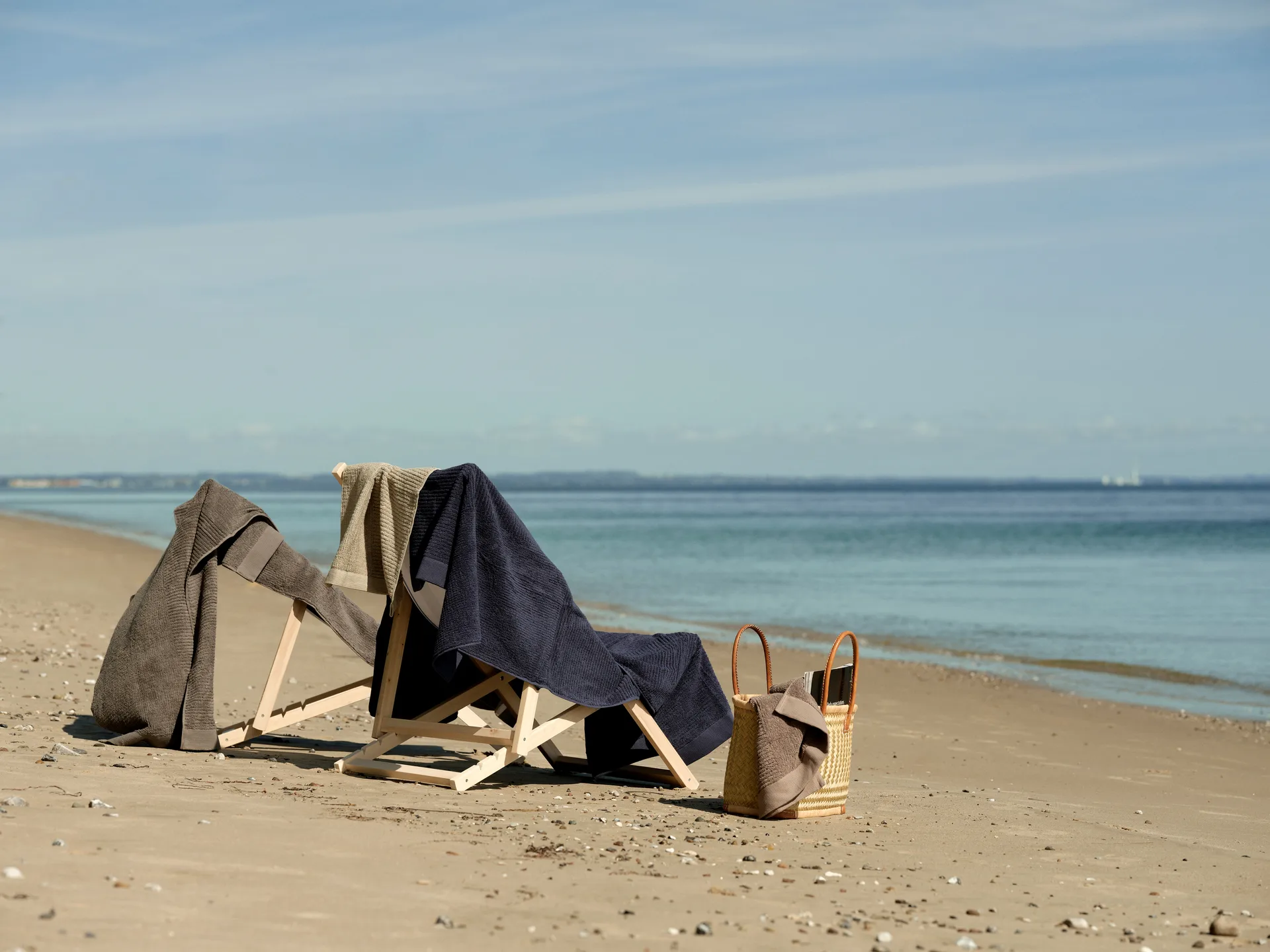 Classic 浴巾 70x140 cm, Olive 绿色 Zone Denmark
