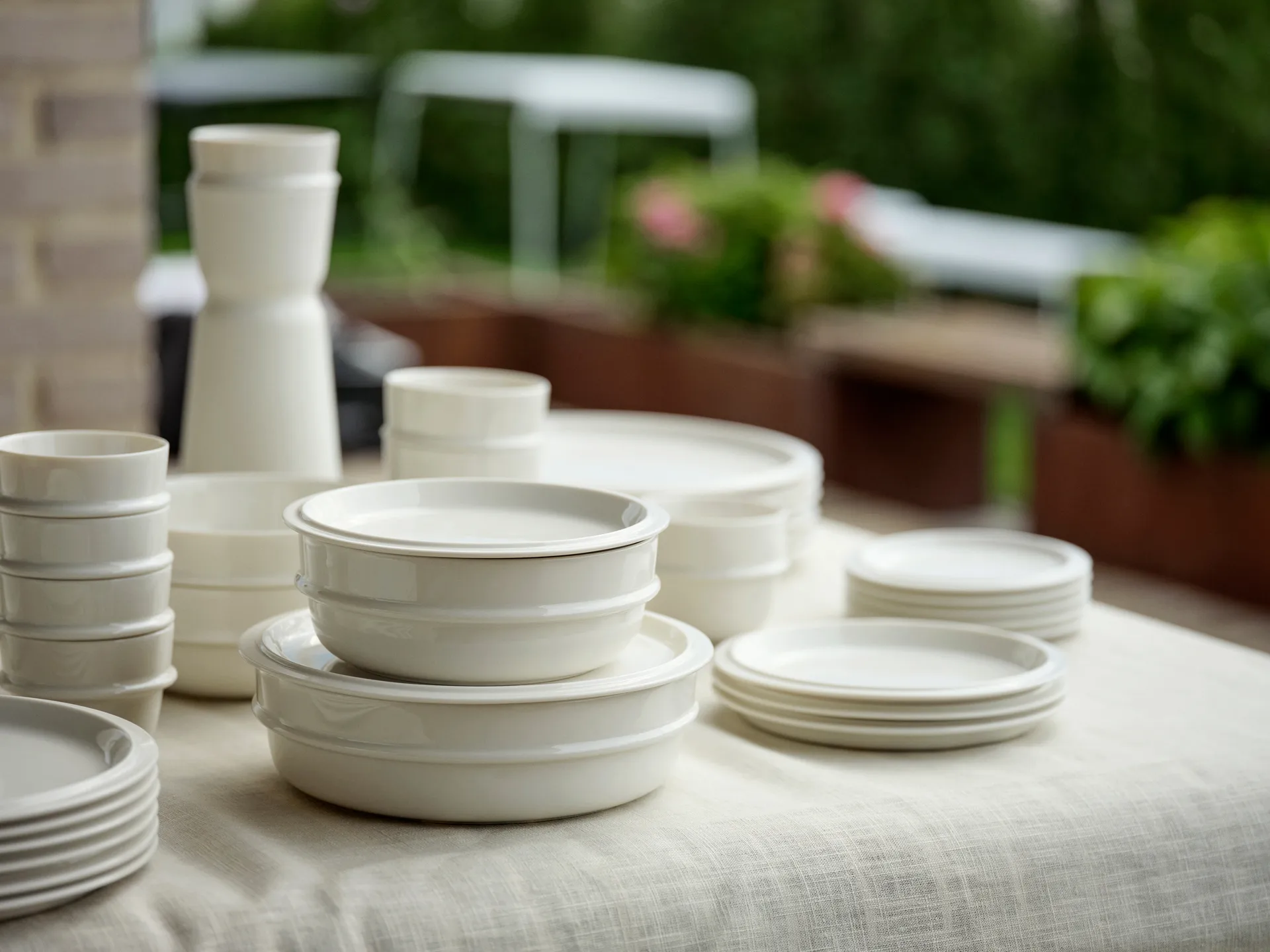 Eau 盘子 Ø20 cm, 米白色 Zone Denmark