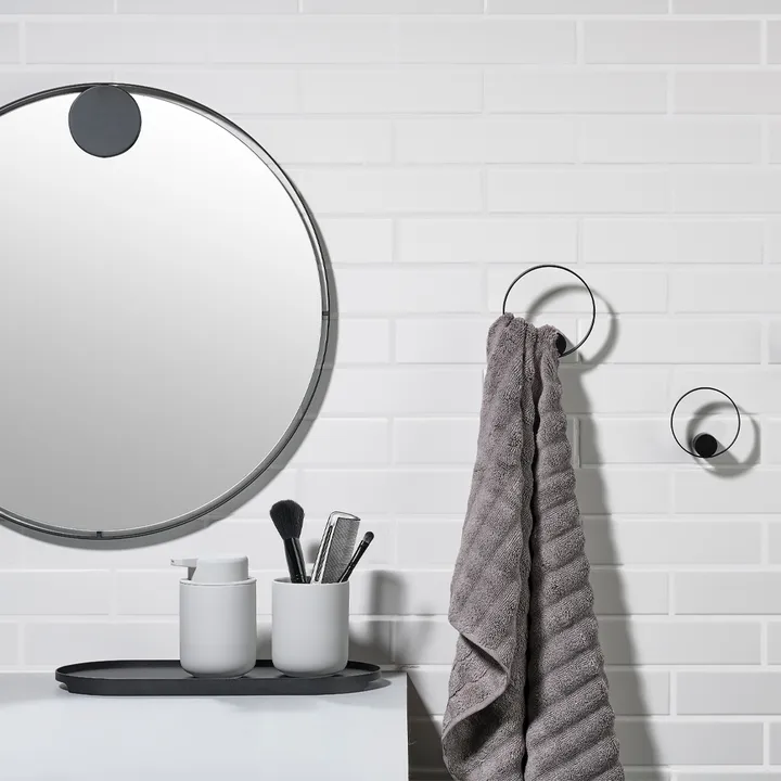 Nova toothbrush holder来自Zone Denmark nordicnest.cn