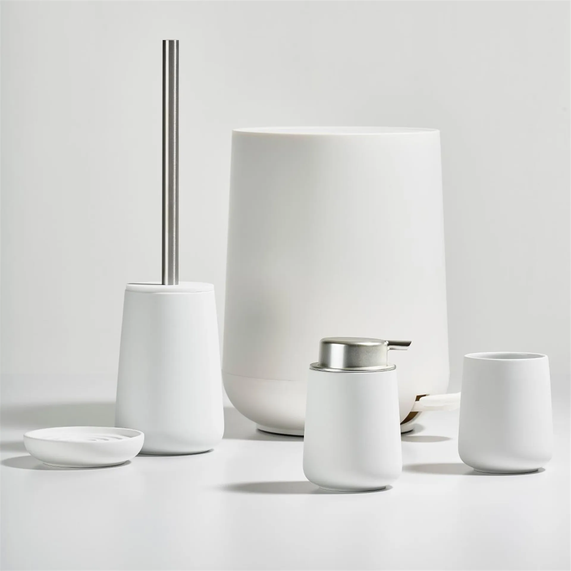 Nova 皂液器, 白色 Zone Denmark