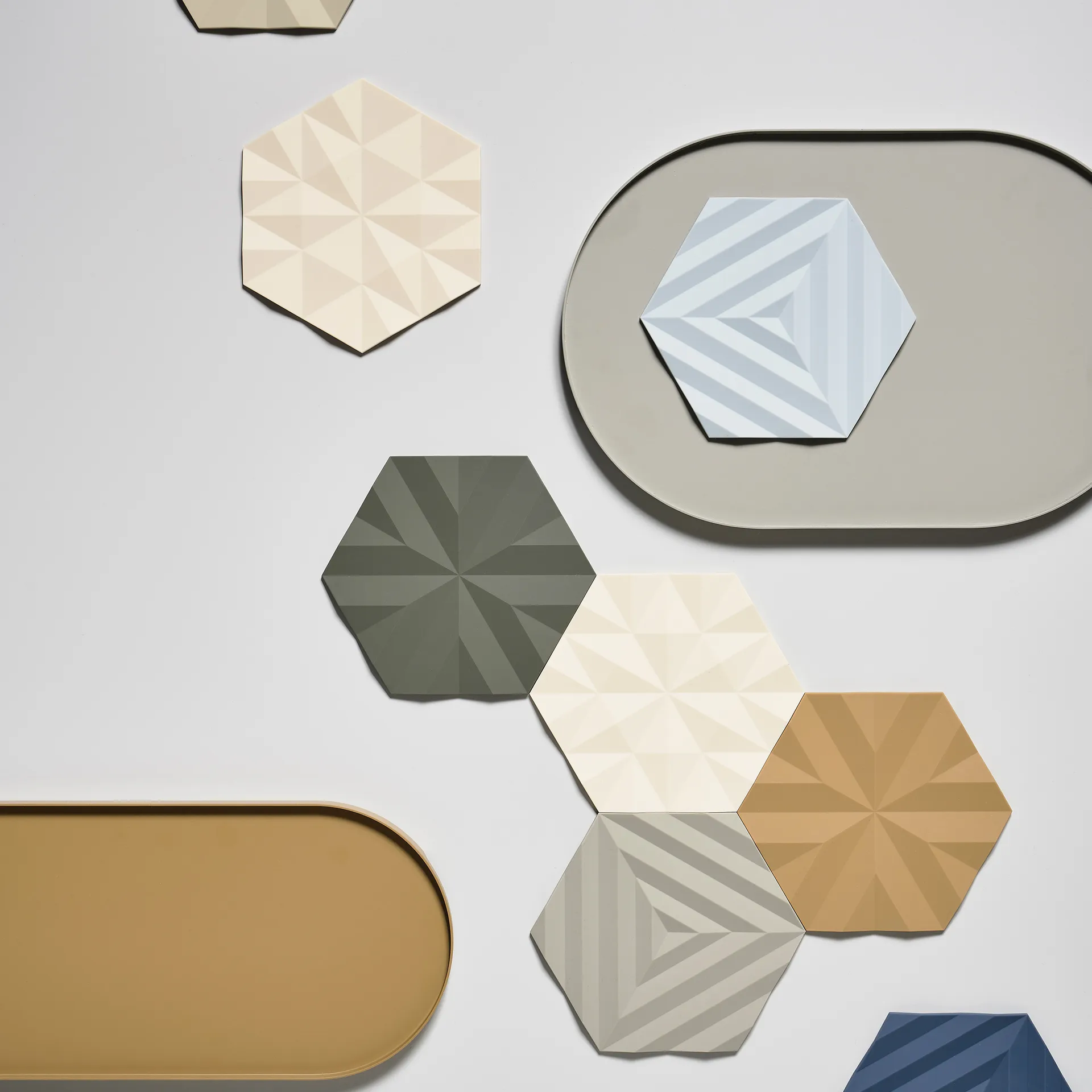 Ori Facet trivet 14x16 cm, birch Zone Denmark