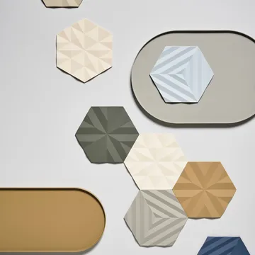 Ori Facet trivet 14x16 cm - birch - Zone Denmark