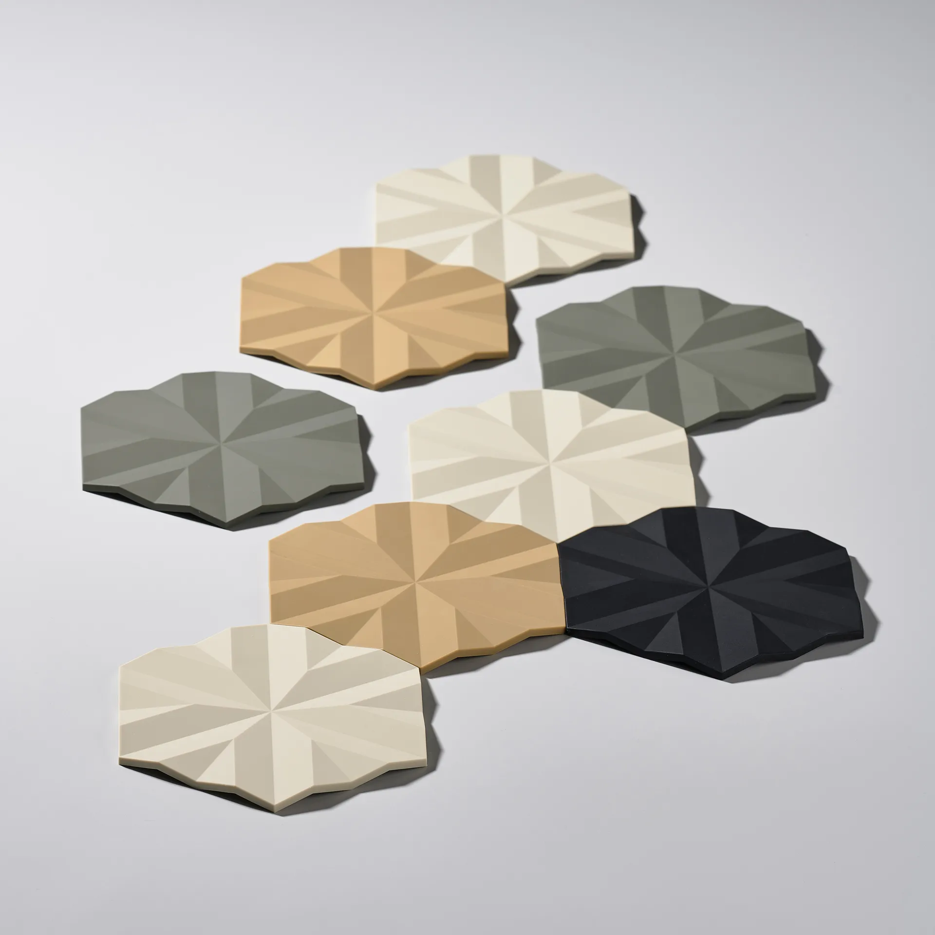 Ori Flake trivet 14x16 cm, 黑色 Zone Denmark