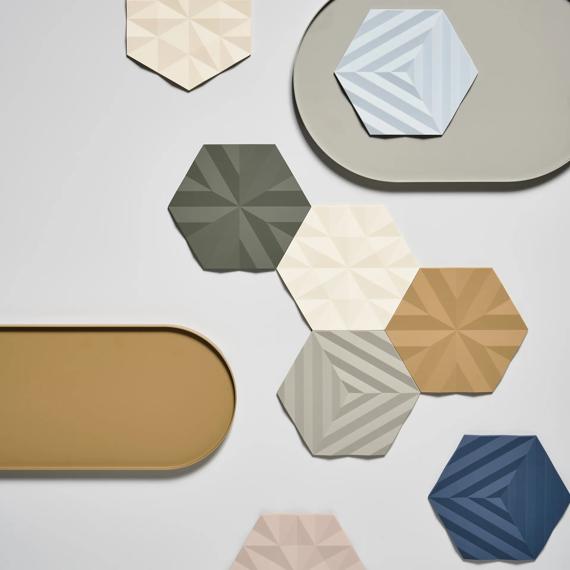 Ori Fold trivet 14x16 cm, bit of 蓝色 Zone Denmark