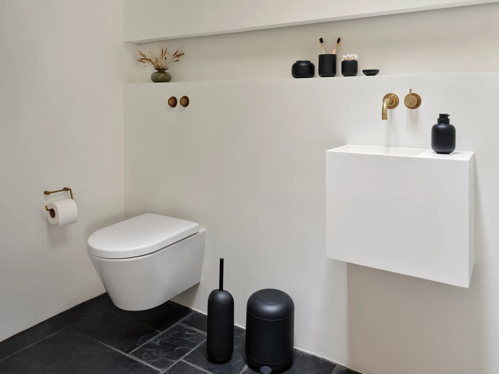 Sensu 马桶刷 Ø11.8x41 cm, 黑色 Zone Denmark