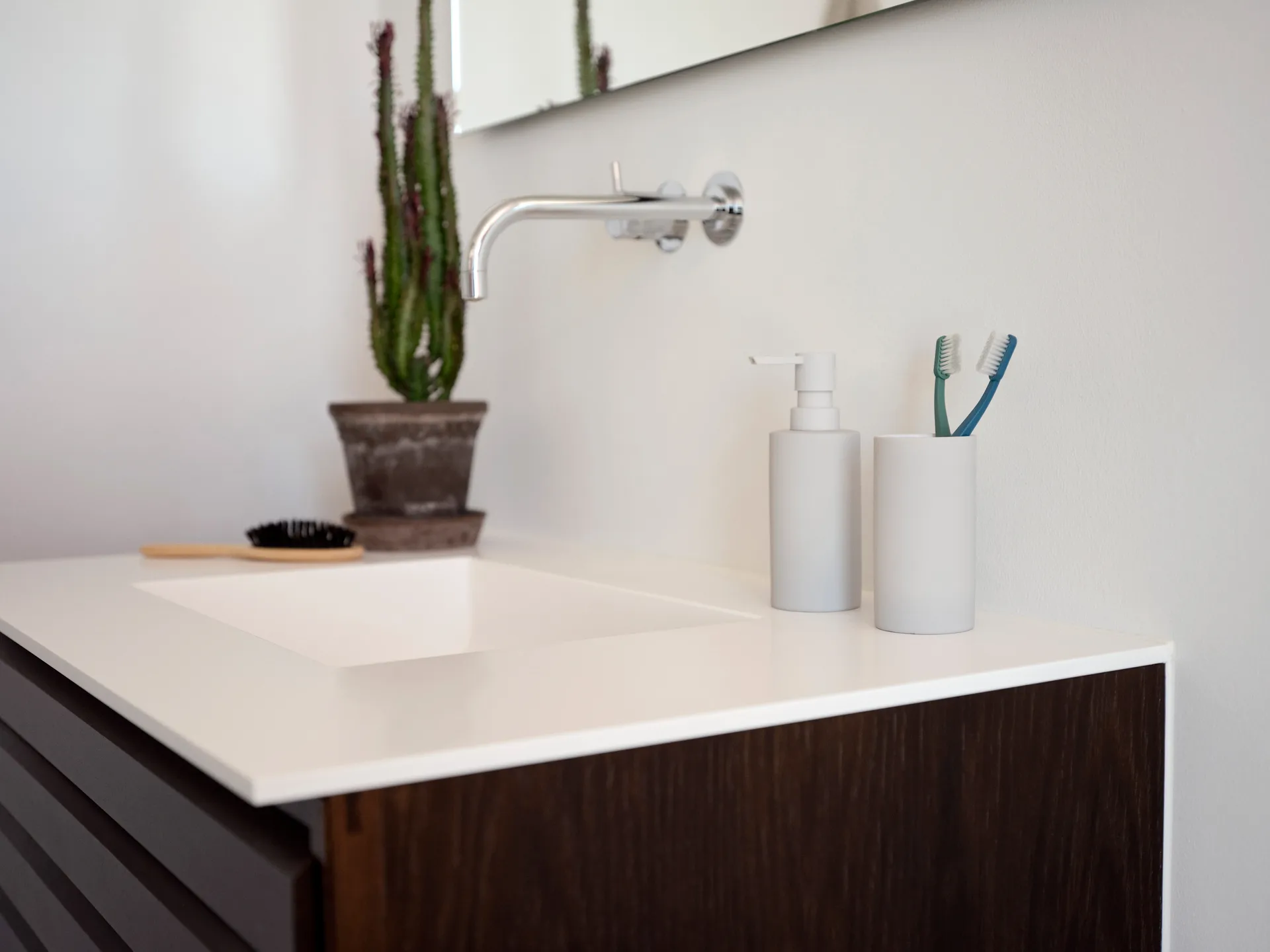 Solo Soap Pump, Soft 灰色 Zone Denmark