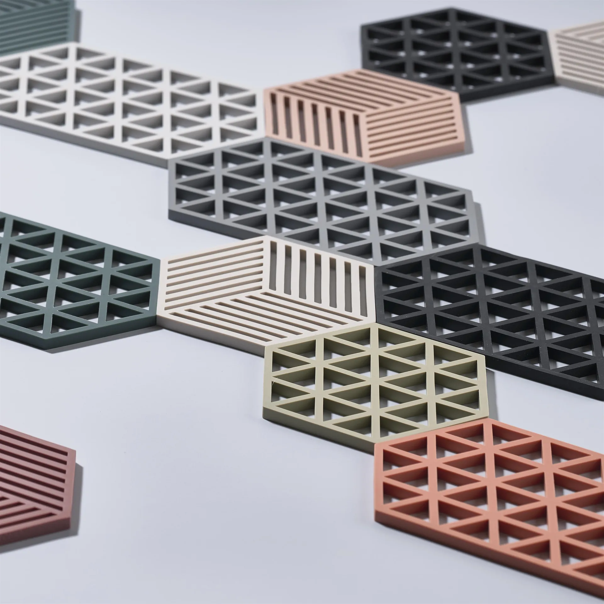 Triangle trivet, cool 灰色 Zone Denmark