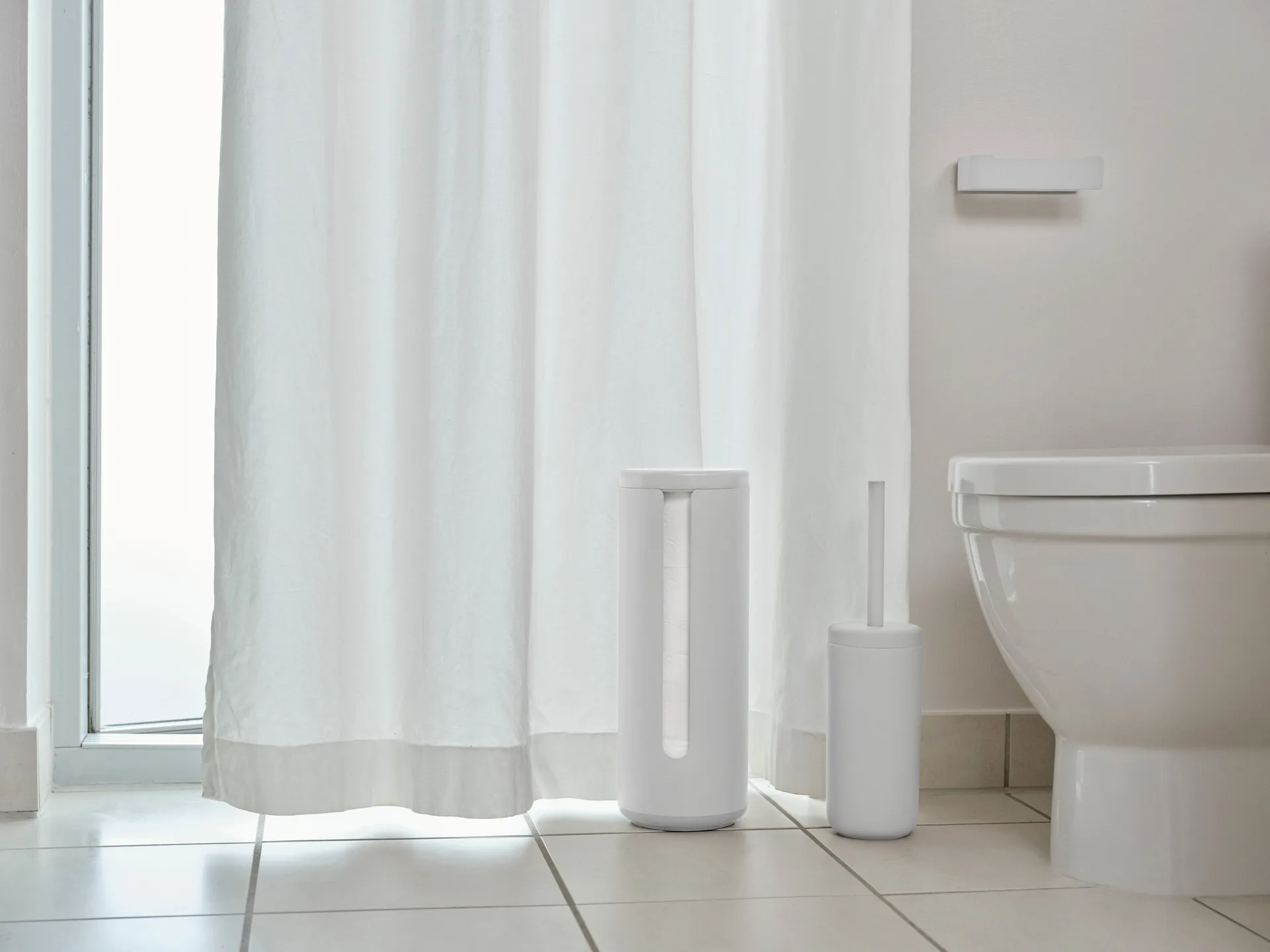 Ume holder for toilet paper, 白色 Zone Denmark
