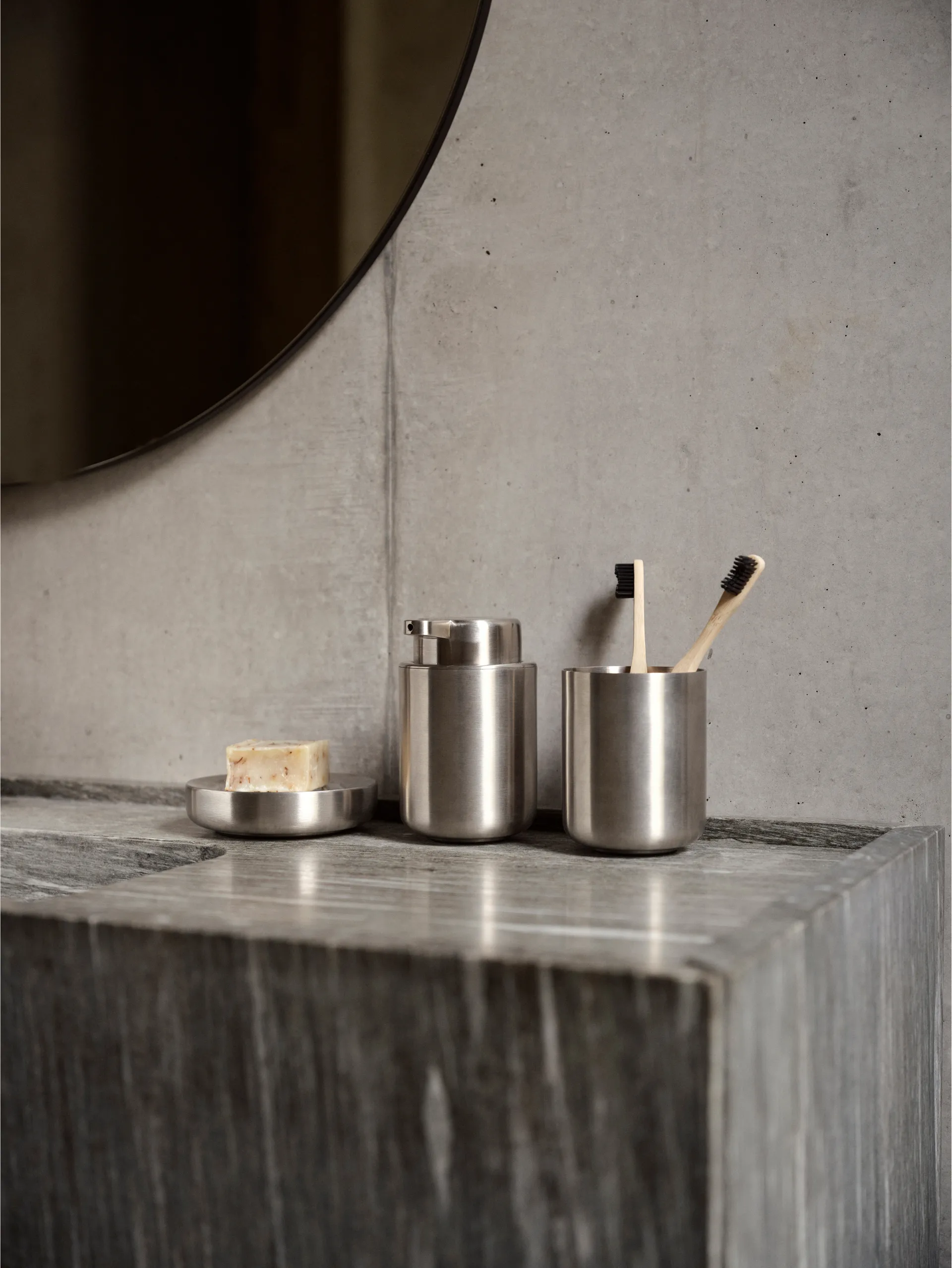 Ume 皂液器, Steel Zone Denmark