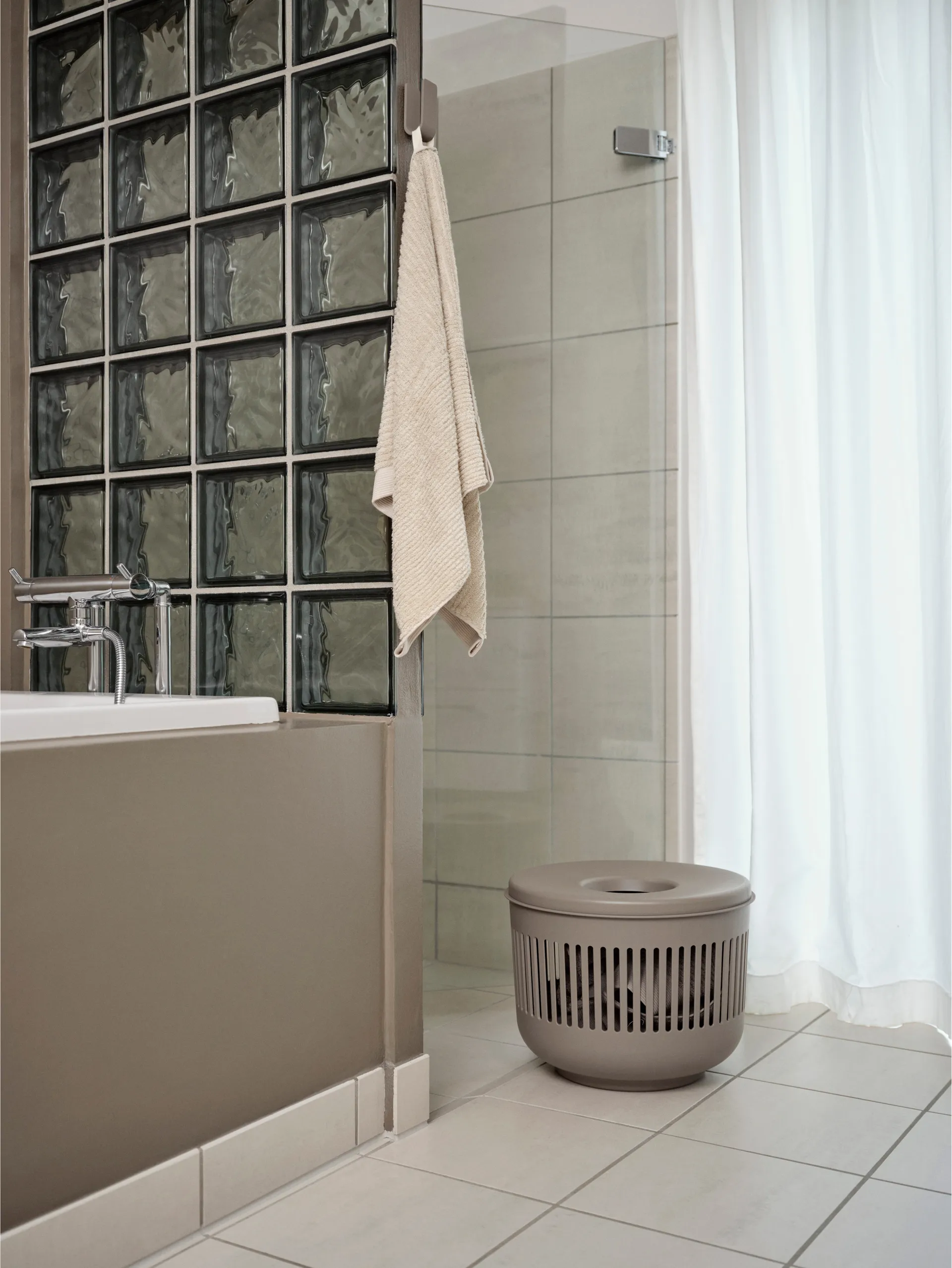 Ume 挂钩, 灰褐色 Zone Denmark