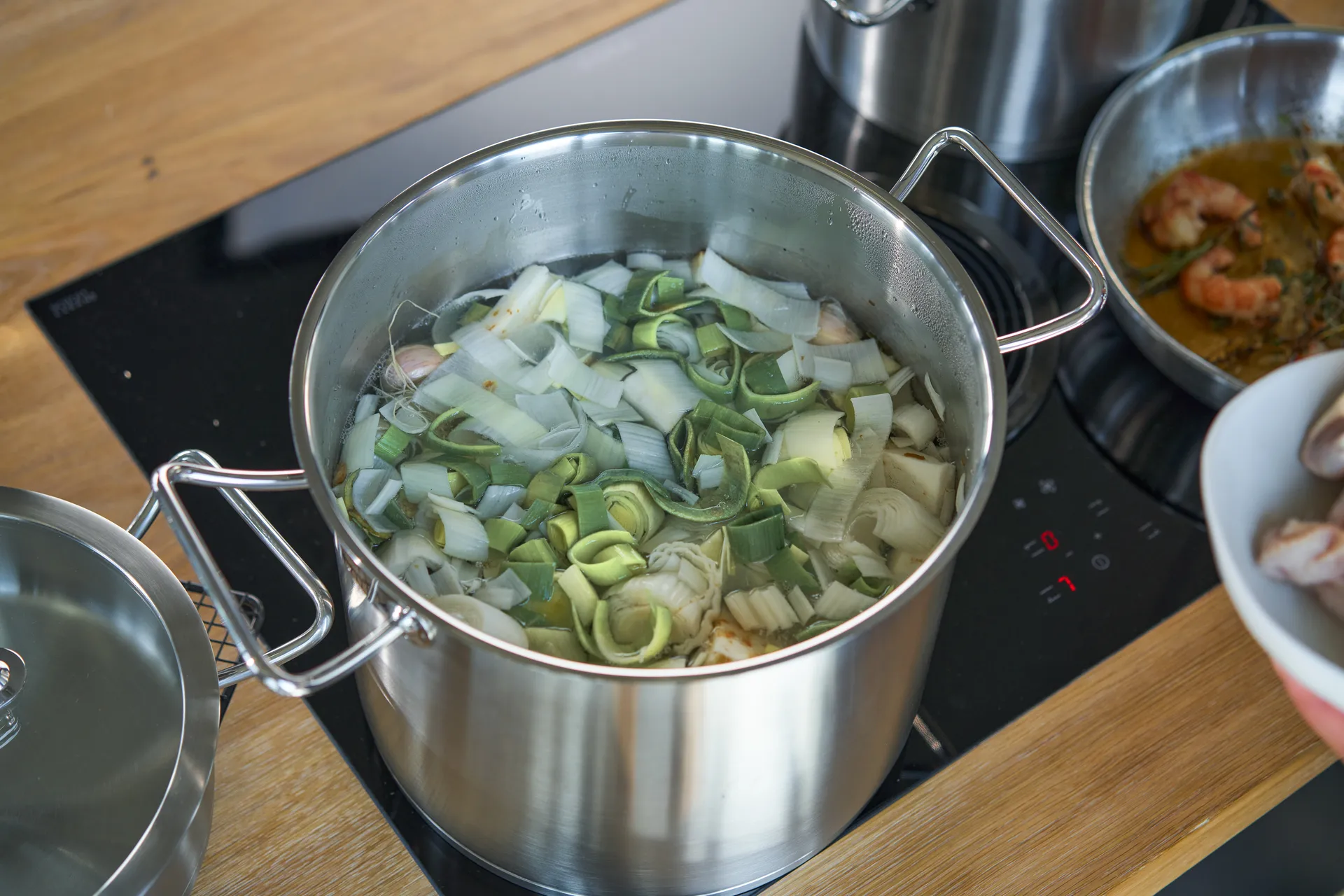 Zwilling Pro不锈钢深身炖锅带玻璃盖, 8.1L Zwilling